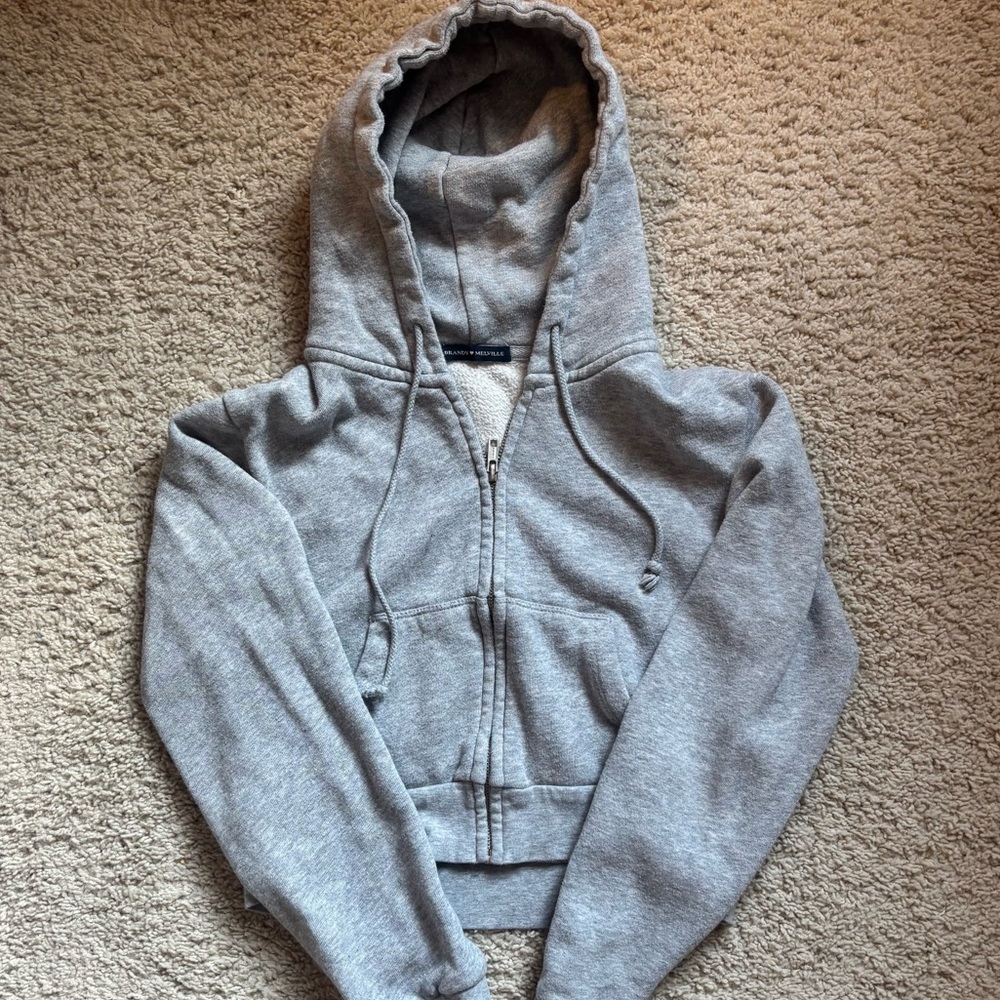 Brandy Melville Cropped Gray Hoodie
